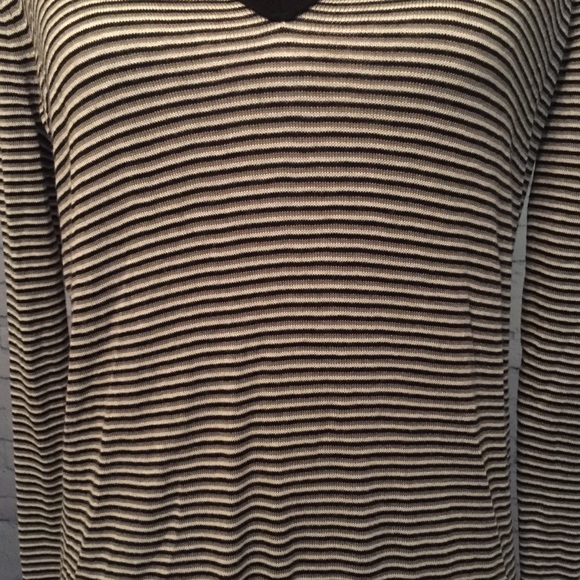 Treasure & Bond V-Neck Striped Lightweight Sweater - Picture 7 of 8